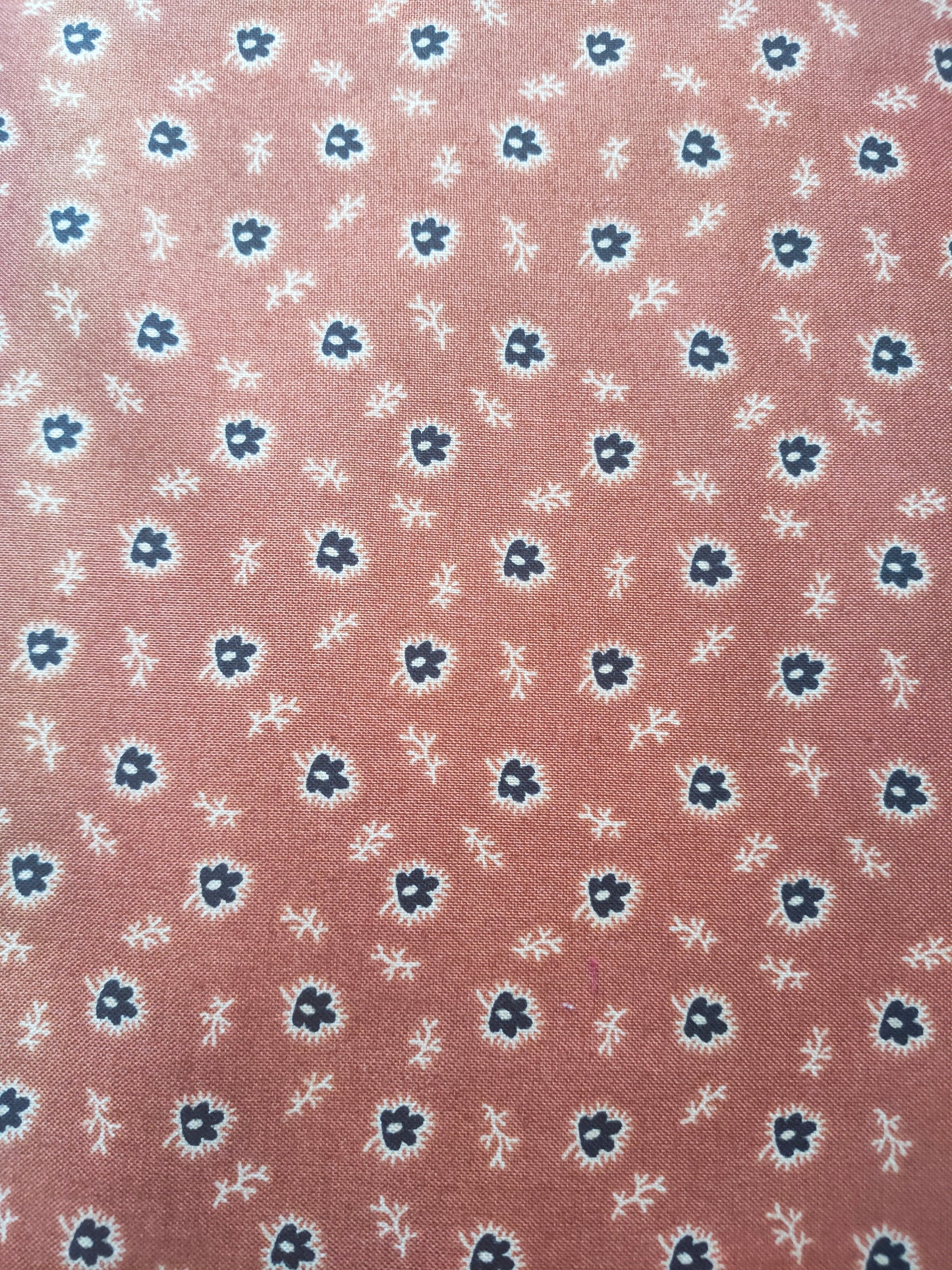 Andover Fabrics Small Leaf Tan