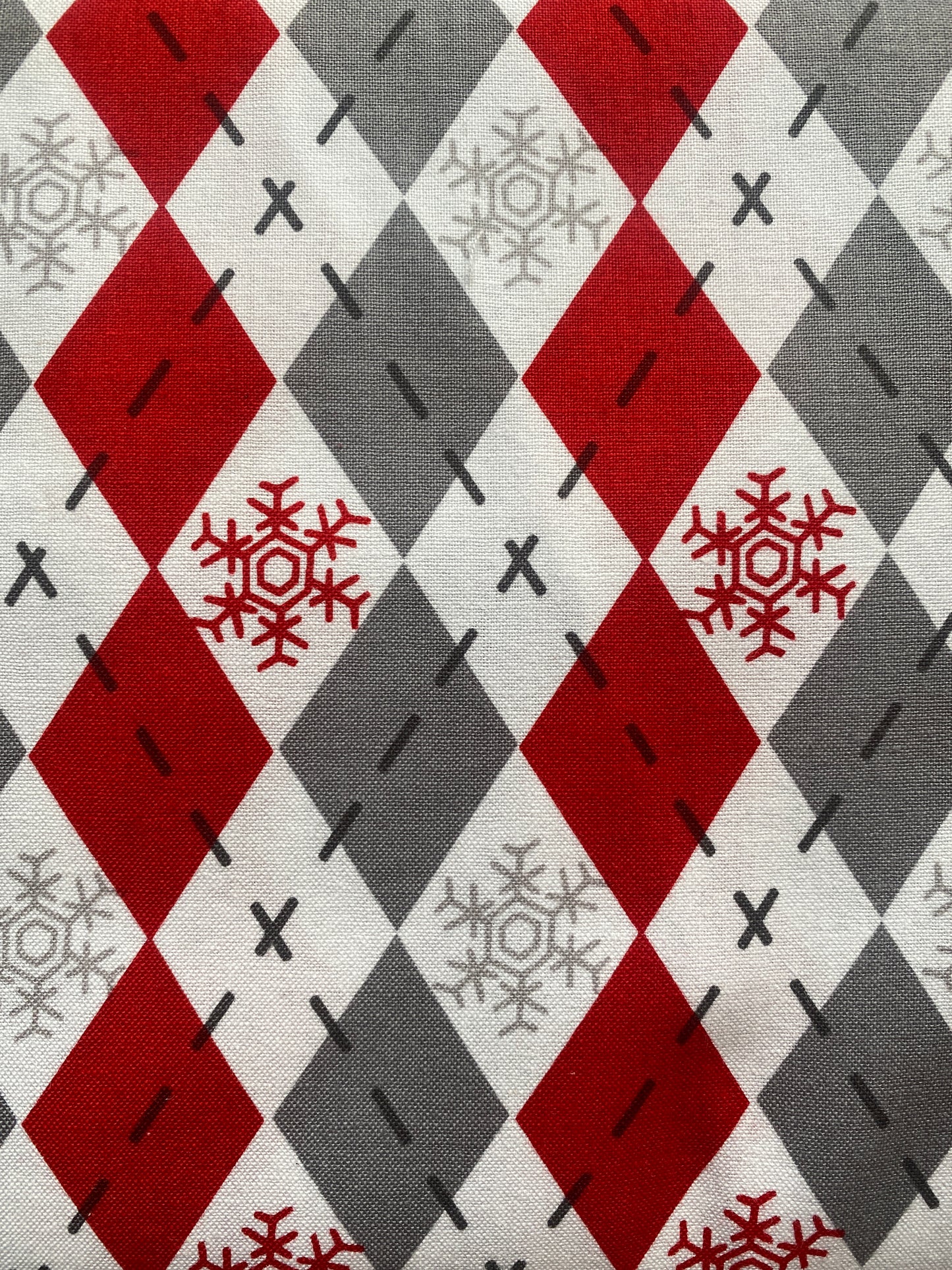 Michael Miller Argyle Sweater 1005 Cotton fabric. Fat Quarter. Red, grey and white checkered pattern with snowflakes.