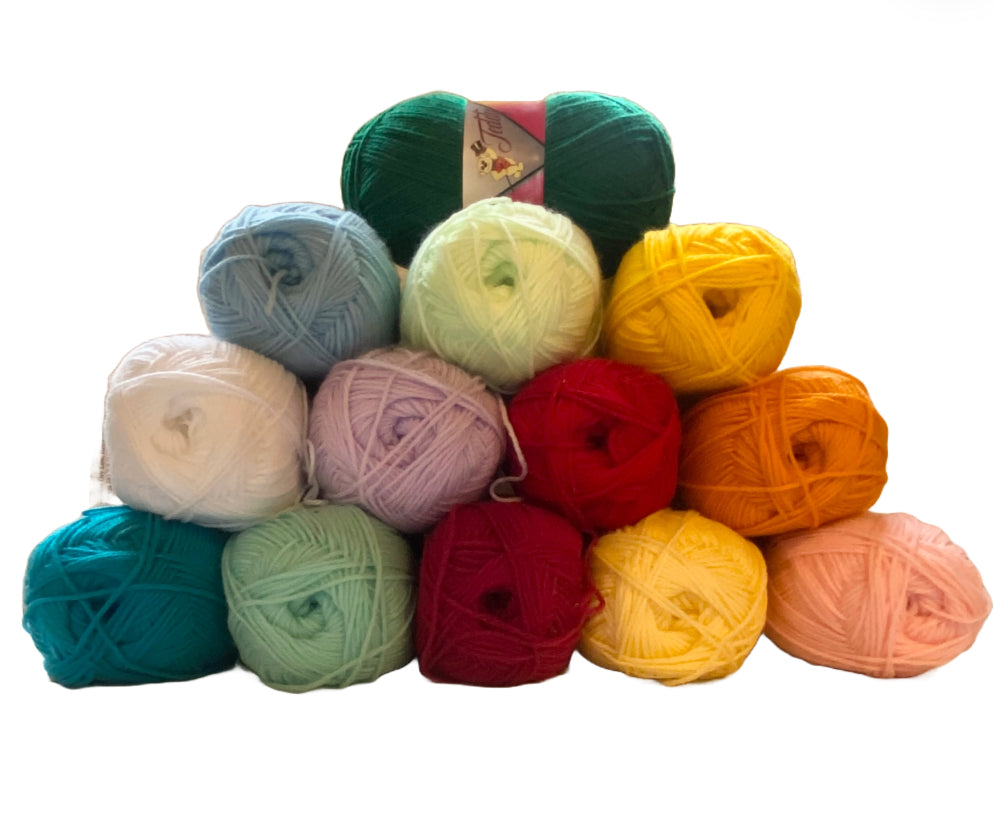 Avriil Double Knitting Wool