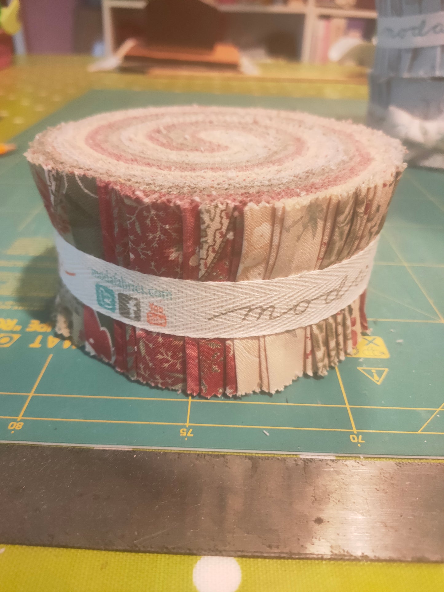 Moda Jelly Roll 3 Sisters Sentiments